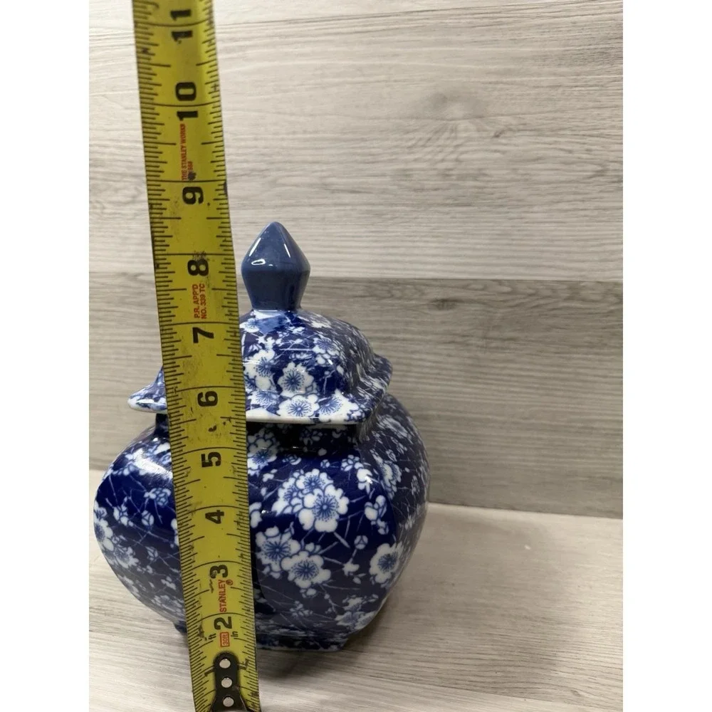 Victoria Ware Style Blue White Chinoiserie Temple Jar Cherry Blossom Lid 8.5
